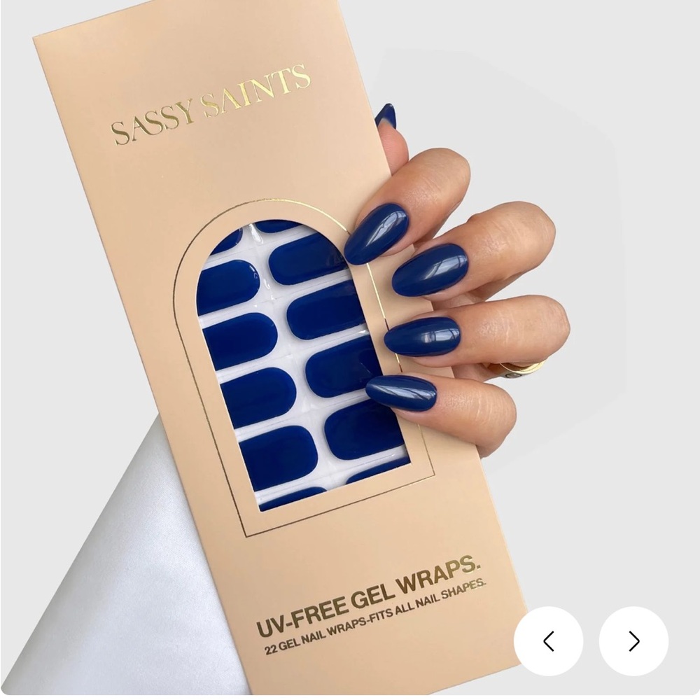 New sassy saints gel nail wraps Nonsmoking pet free home.  Blue eclipse